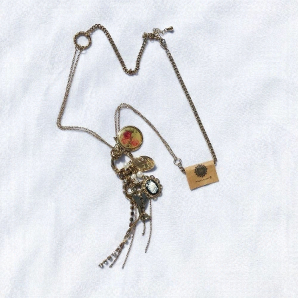 VINTAGE Inspired Necklace